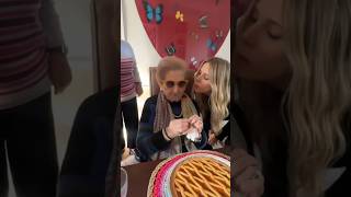 ALESSIA MARCUZZI festeggia 101 anni di sua nonna ❣️💕 [upl. by Gerek116]