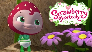 Strawberry Shortcake 🍓★ Introducing Baby Berrykin ★🍓 Berry Bitty Adventures [upl. by Granlund]