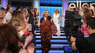 Kate Hudson amp Goldie Hawn Dance It Out [upl. by Nelyak]