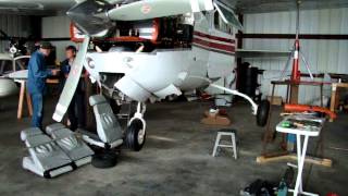 Cessna 210M landing gear extension and retraction [upl. by Anawal779]