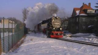 HD Laute Fahrt von 99 7232 der HSB durch Wernigerode im Schnee [upl. by Lan]