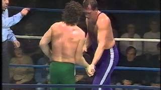 UK Wrestling  Marty Jones vs Fit Finlay 1984 cha [upl. by Romaine814]