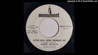 Robert Mitchum  Little Ole Wine Drinker Me  Walkers Woods Monument country 1967 [upl. by Hooke790]