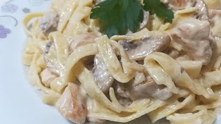 طريقة عمل فيتوتشيني الفريدو بكريم طبخ منزلي fettuccine alfredo [upl. by Zucker]