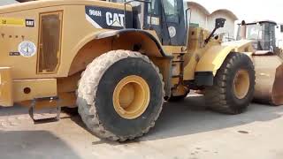 how to operate cat wheel loader 966H [upl. by Mathews965]