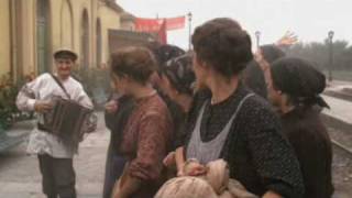 Bernardo Bertolucci Novecento 1976 part1 3 nini [upl. by Lishe993]