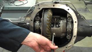 C lok Differential  how to remove axle shafts [upl. by Yrelle564]