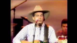 Garth Brooks Much Too Young To Feel This Damn Old Live 1989 [upl. by Wolfie]