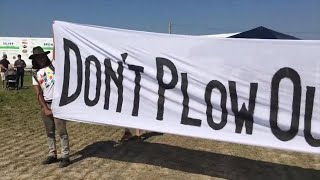 AntiFord protesters show at ChathamKent plowing match [upl. by Colville721]