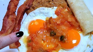 Huevos Rancheros Breakfast Plate EASY cooking [upl. by Ynnus]