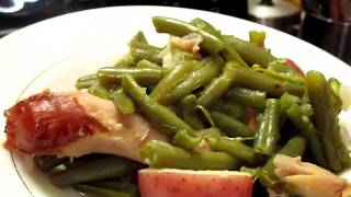 HOW TO MAKE FRESH GREEN BEANS AND POTATOES [upl. by Carla]