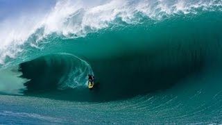 Surfing the Worlds Largest Waves Teahupoo Tahiti MONSTER WAVES [upl. by Nnaitsirhc250]