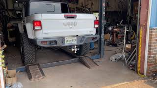 2020 Jeep Gladiator Straight Pipe Exhaust [upl. by Etti]