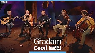 Liam OFlynn Neil Martin Seán Keane Matt Molloy amp Arty McGlynn  Gradam Ceoil TG4 1999 [upl. by Eivi213]