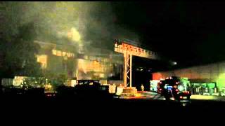 Video Großbrand Fehr Umwelt Ost GmbH Dresden  28092015 [upl. by Adnovoj]