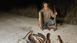 Can You REALLY Catch More FISH with SWAMP BOWFISHING [upl. by Nelan]