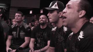 Michael Bisping hating on Wanderlei Silva  Stephan Bonnar sleeping at event [upl. by Nirej126]