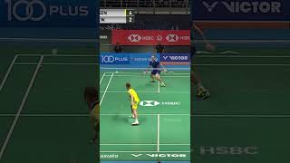 Lee Chong Weis Overhead Cross Smash against Viktor Axelsen shorts badminton leechongwei [upl. by Mendive]