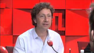 Alexandre Astier amp Julien Doré  Les invités du jour du 30052013 dans A la Bonne Heure  RTL  RTL [upl. by Annayhs368]