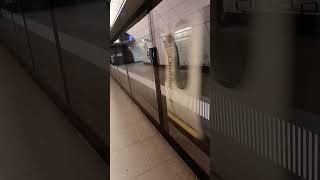 Elizabeth Line 345026 arriving at Liverpool Street 191124 [upl. by Saturday]