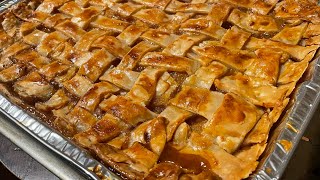 Peach Cobbler  Easy Peach Cobbler Recipe [upl. by Elaweda318]