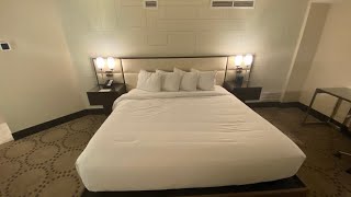 Harrahs Resort Atlantic City Laguna Tower Premium 1 King Corner Room Review [upl. by Klecka487]