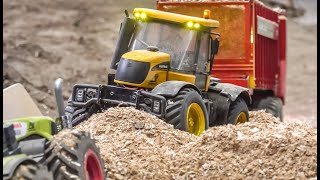 Awesome scale mix John Deere Challenger JCB RC Tractor Compilation [upl. by Flessel]