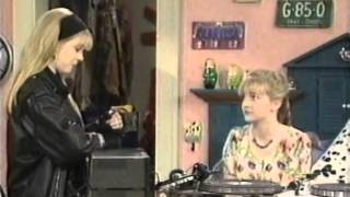 Clarissa Explains Pearl Jam 93 [upl. by Rowland]