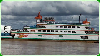 Pucallpa Iquitos en lanchabarco full HD peru [upl. by Eleph]