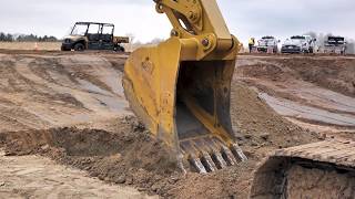 How to Use 2D Grade Control on Cat Excavator [upl. by Adierf]