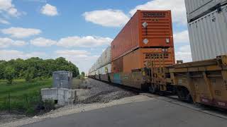 SPEED BNSF Hotshot Intermodal absolutely flying 70mph on Chillicothe sub [upl. by Roman]