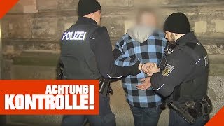 Aggressiver Mann beleidigt amp bedroht Polizei  Achtung Kontrolle  Kabel Eins [upl. by Imat]