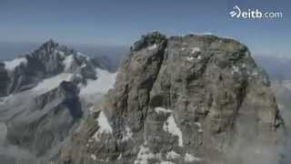 Kilian Jornet record on Matterhorn  Cervino [upl. by Nolek2]