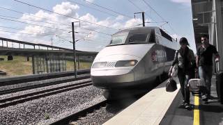 Tramway de Reims 4  Gare Champagne TGV  TER [upl. by Aelem]