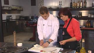 Voorgerecht topchef Timo Munts van Restaurant Merlet   Schoorl [upl. by Oiceladni214]