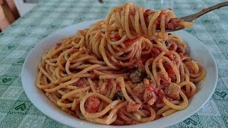 spaghetti saporiti con baccala [upl. by Leila]