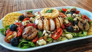 Salade de tomates à la burrata  Salade caprese  Fraîche très gourmande et rapide à réaliser [upl. by Annoid]