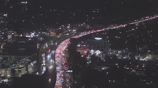 Crash snarls traffic on 405 Freeway [upl. by Krahling]