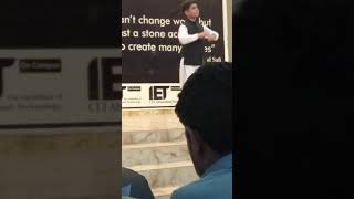 Hammad safi motivational speech comsats university [upl. by Ylrehc]