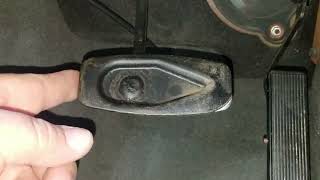 How to Replace the Gas Pedal Brake Pedal Clutch Pedal and Emergency Brake Pedal Rubber Pads [upl. by Hirschfeld]