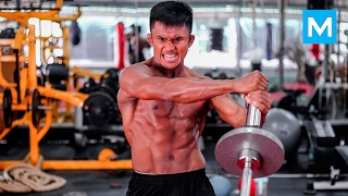 Buakaw Banchamek Muay Training 2017  Muscle Madness [upl. by Ennaitsirk17]