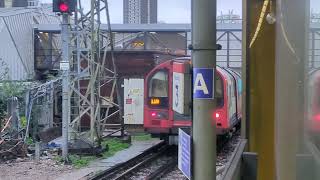 Here is the Central Line Train in Stratford Saturday 23 November 2024 [upl. by Mills]