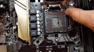 Install Intel CPU socket LGA 1151 [upl. by Ohaus]