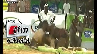 Combat Siteu vs Zarko  Siteu Bat Zarko  12 Juin 2015 [upl. by Arol581]