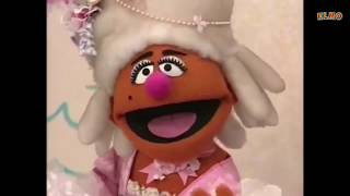 Elmos World 👀 Singing 👀 Part 1 [upl. by Cartwell903]