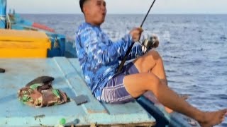 Heboh mancing ikan di laut dengan para pemancing pemula [upl. by Cutcliffe323]