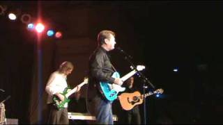 Steve Wariner quotWhos The Bossquot Theme [upl. by Hnah]