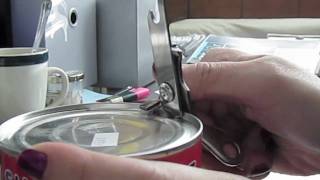 How to use goodcook mini can opener [upl. by Tilda298]