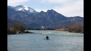 Packrafting auf der Loisach im März [upl. by Diane60]