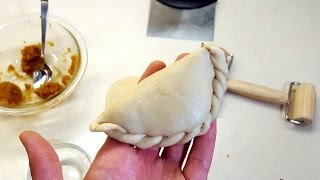 How to Seal an Empanada Repulgue [upl. by Yzdnil627]